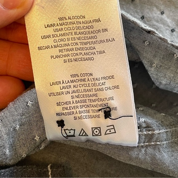 Marc Ecko Cut & Sew gray dots Button Down Shirt size Medium 100% Cotton - Picture 9 of 11